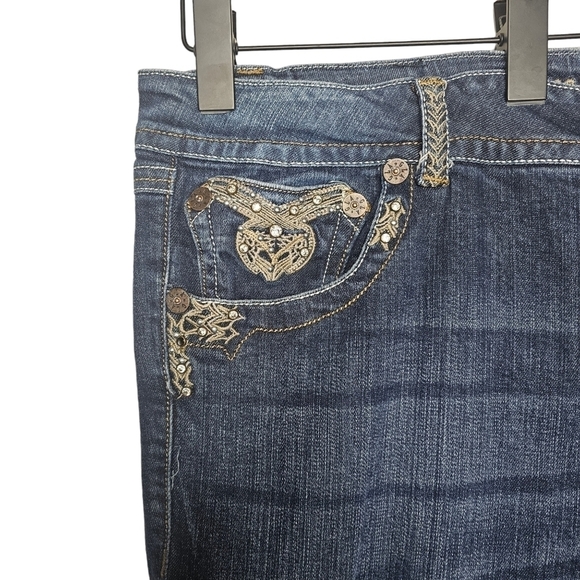 Grace in LA Bootcut Beaded Jeans - Picture 3 of 8